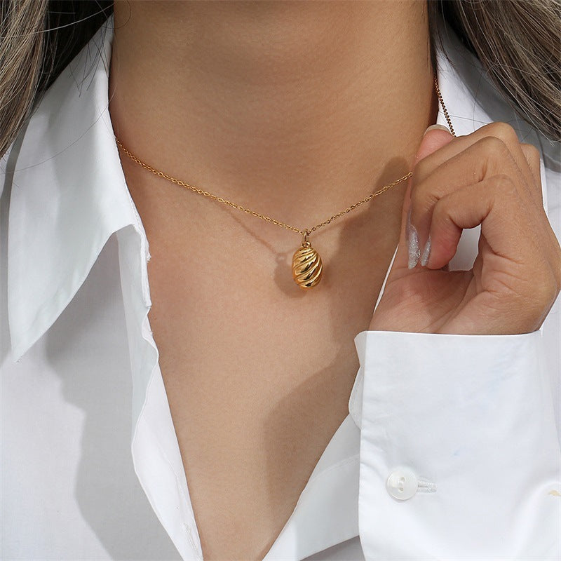 Flat Cocoon Necklace