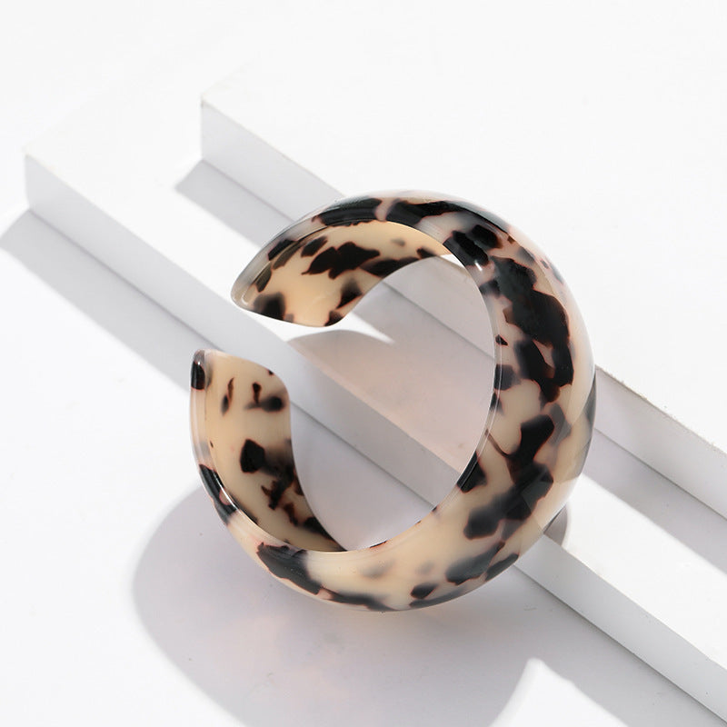 Jumbo bangle bracelet