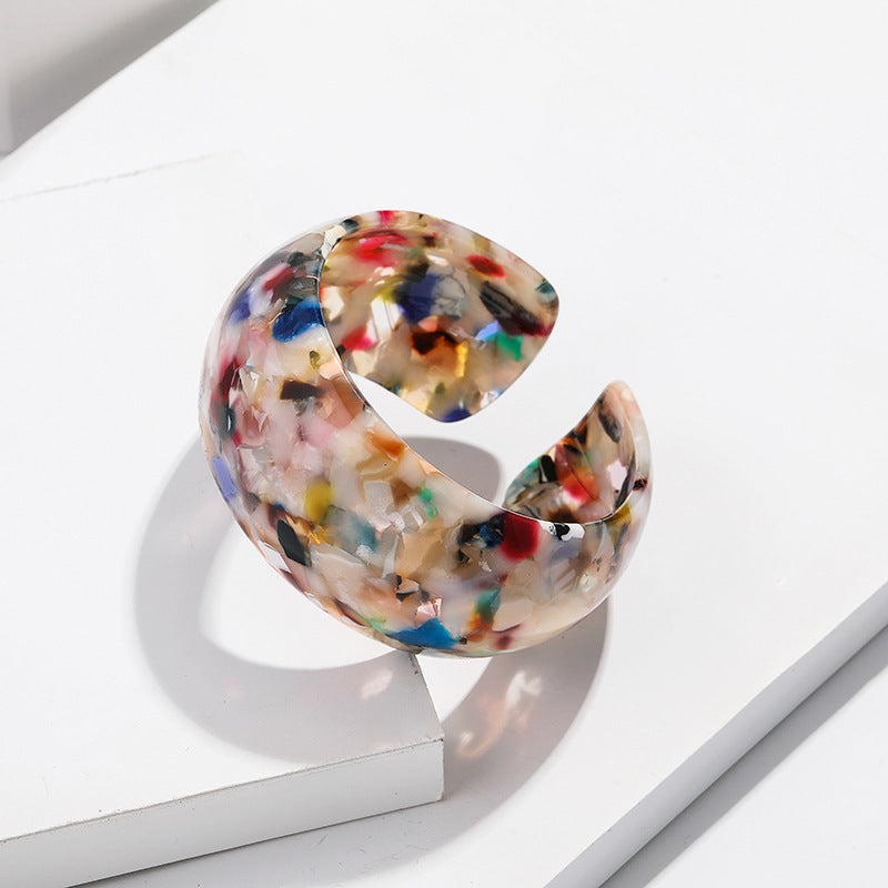 Jumbo bangle bracelet