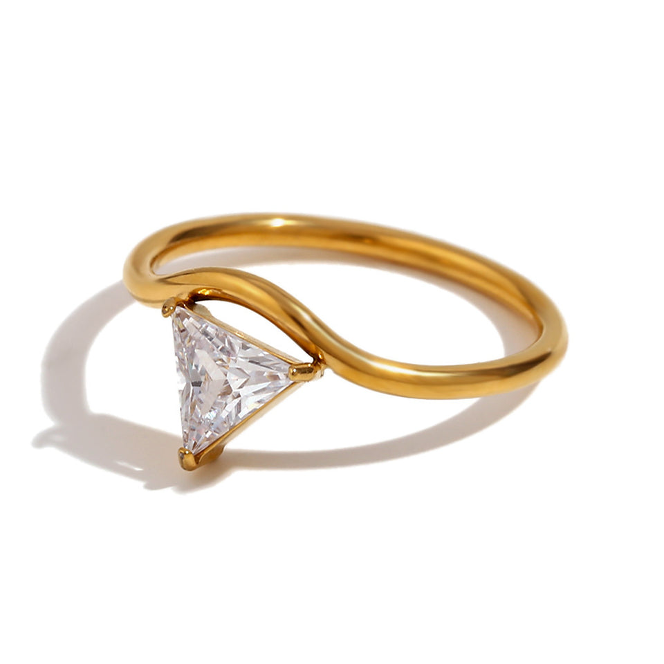 Wave Zirconia Ring