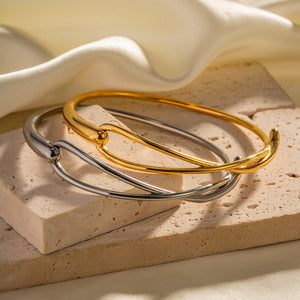 Loop Bracelet