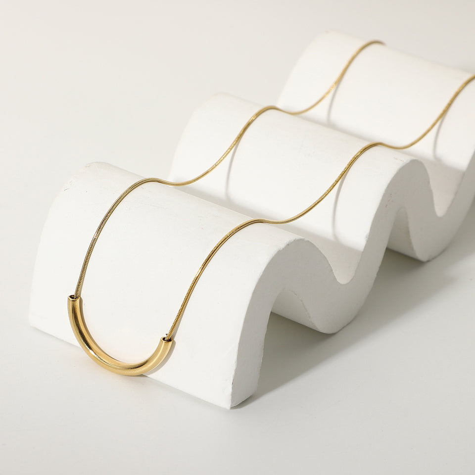 Clavicle Necklace