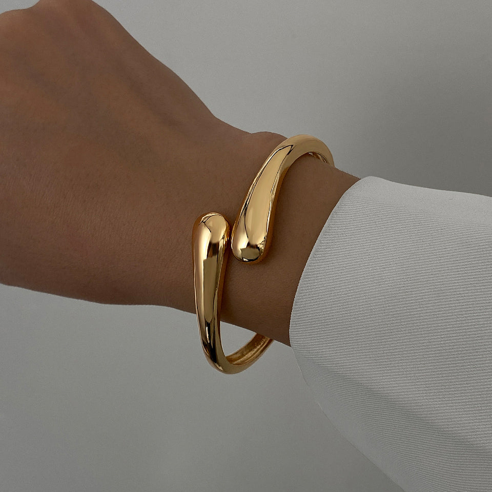 Glossy Bracelet
