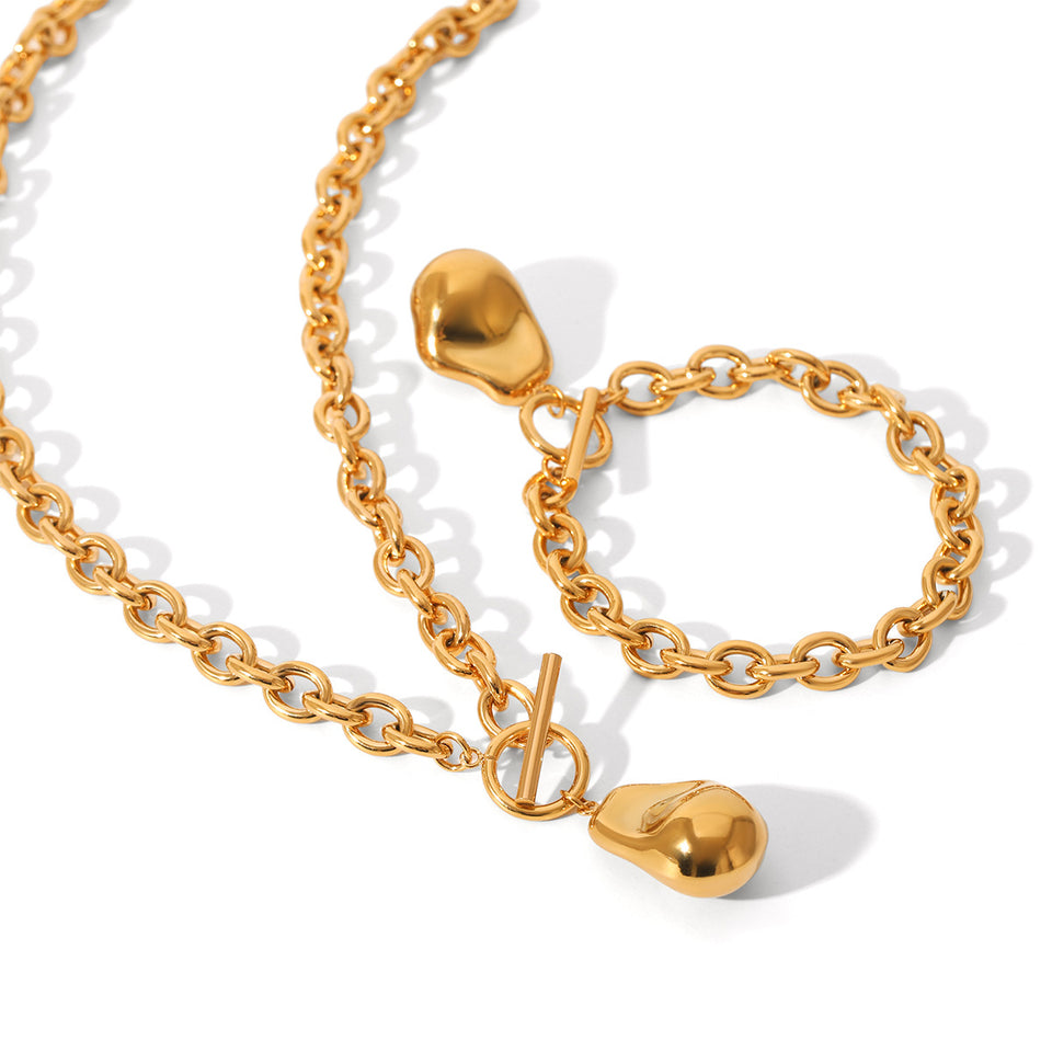 Retro Stainless Steel OT Buckle Gold-plated Necklace Women's Simple High-end Sense