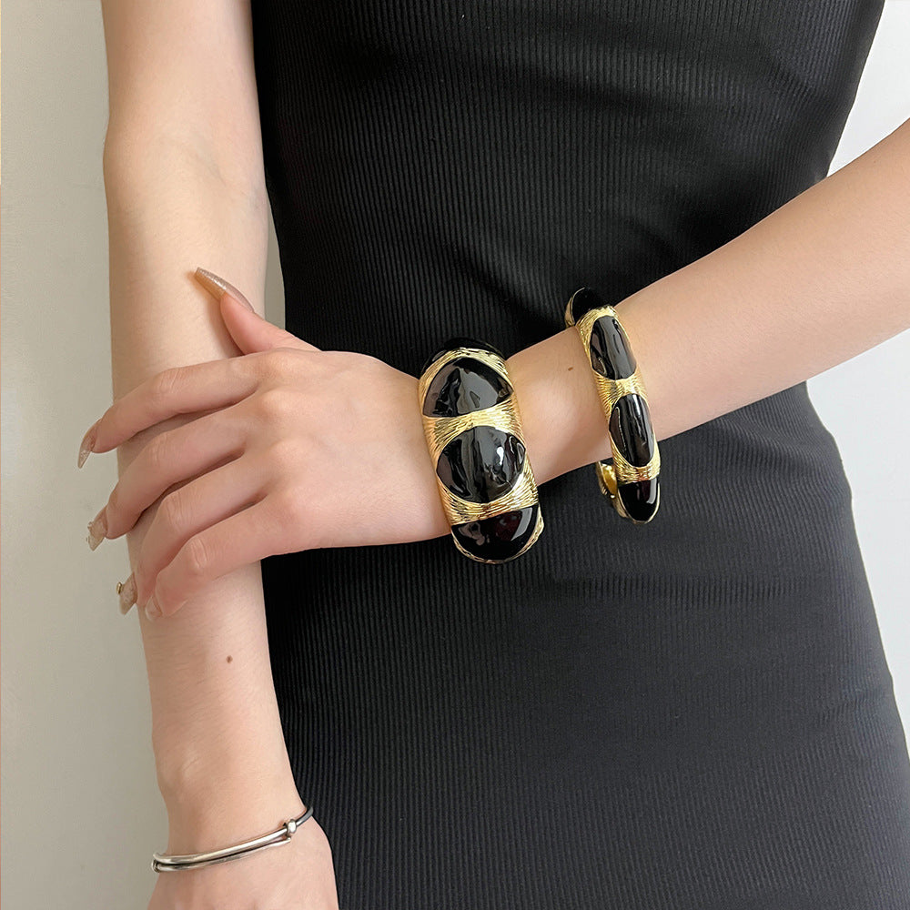 Retro Oval Bracelet - Zinc alloy