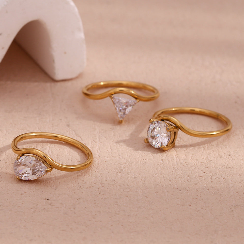 Wave Zirconia Ring